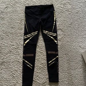 Alo Yoga leggings